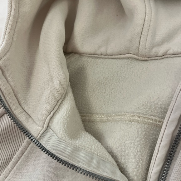 Bone color Lululemon scuba - Picture 1 of 2